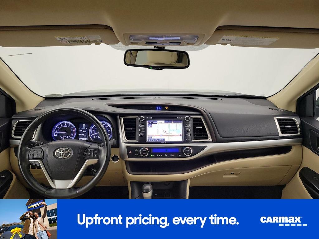 used 2015 Toyota Highlander car, priced at $21,998