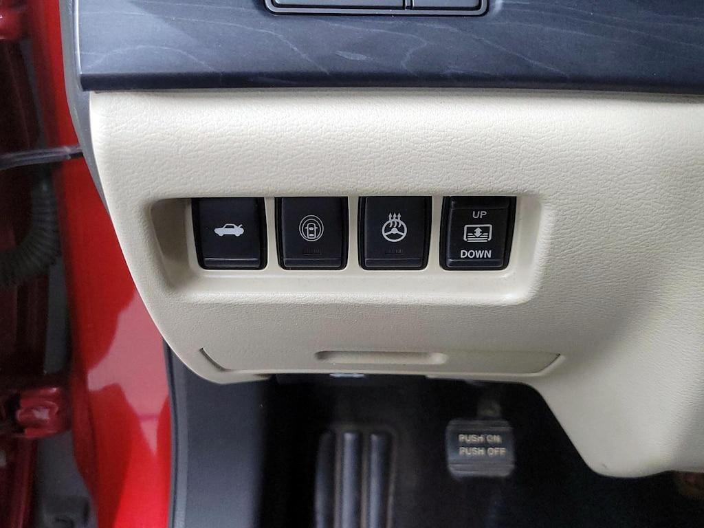 used 2022 Nissan Maxima car, priced at $25,998