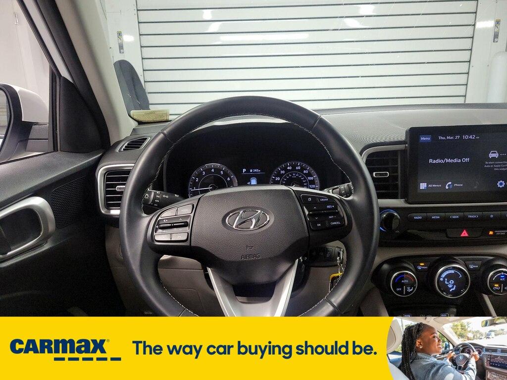 used 2022 Hyundai Venue car, priced at $19,998