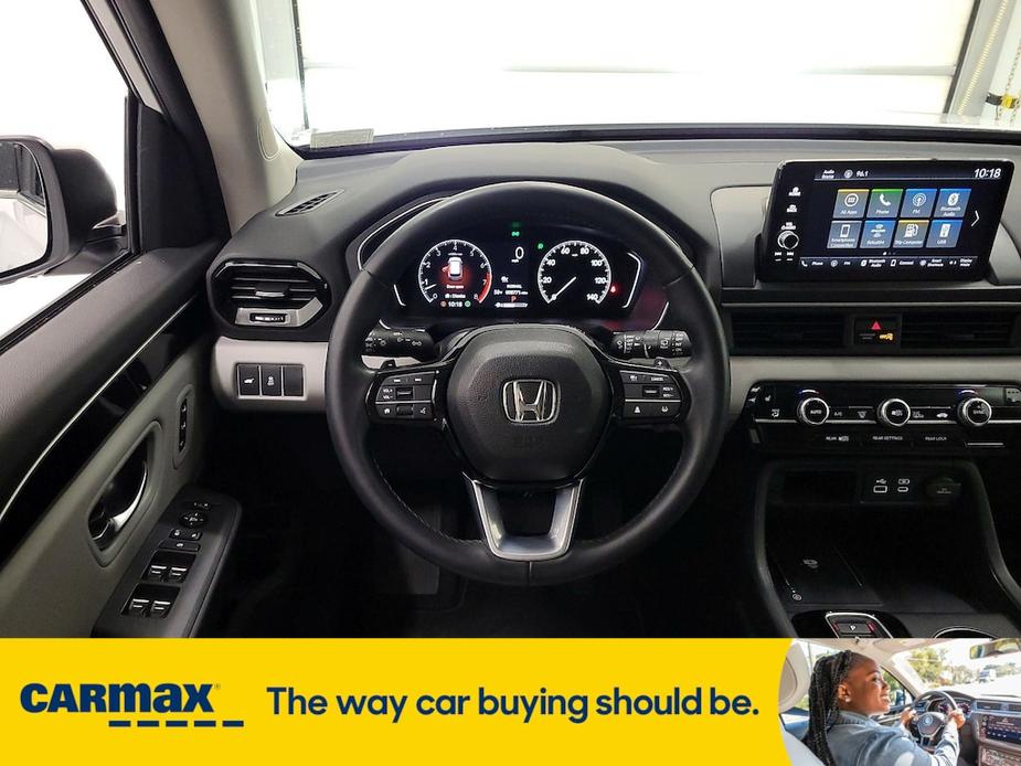 used 2024 Honda Pilot car, priced at $40,998