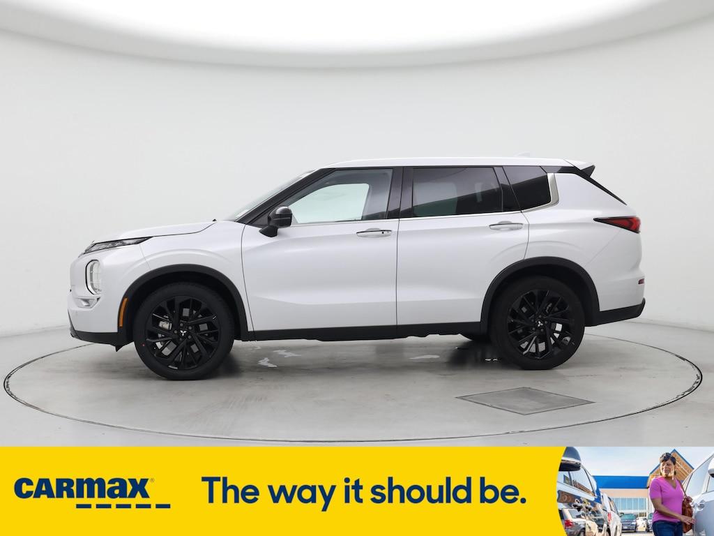 used 2023 Mitsubishi Outlander car, priced at $27,998