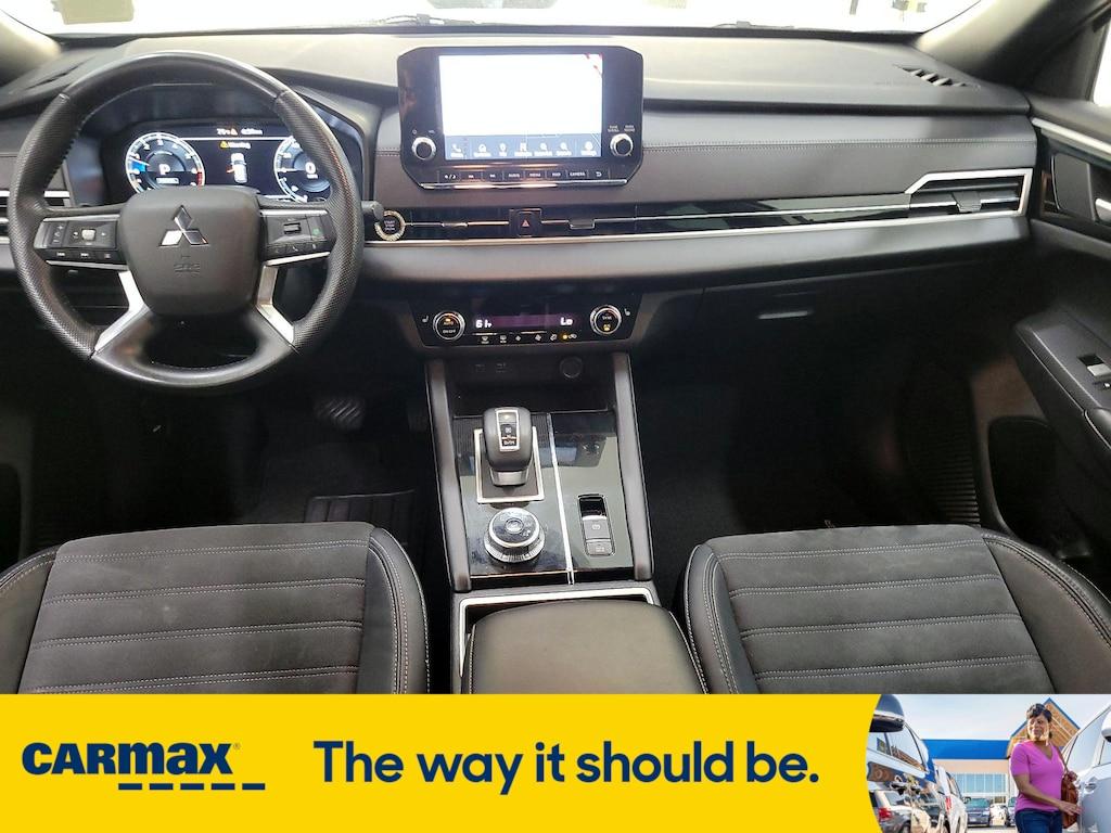 used 2023 Mitsubishi Outlander car, priced at $27,998