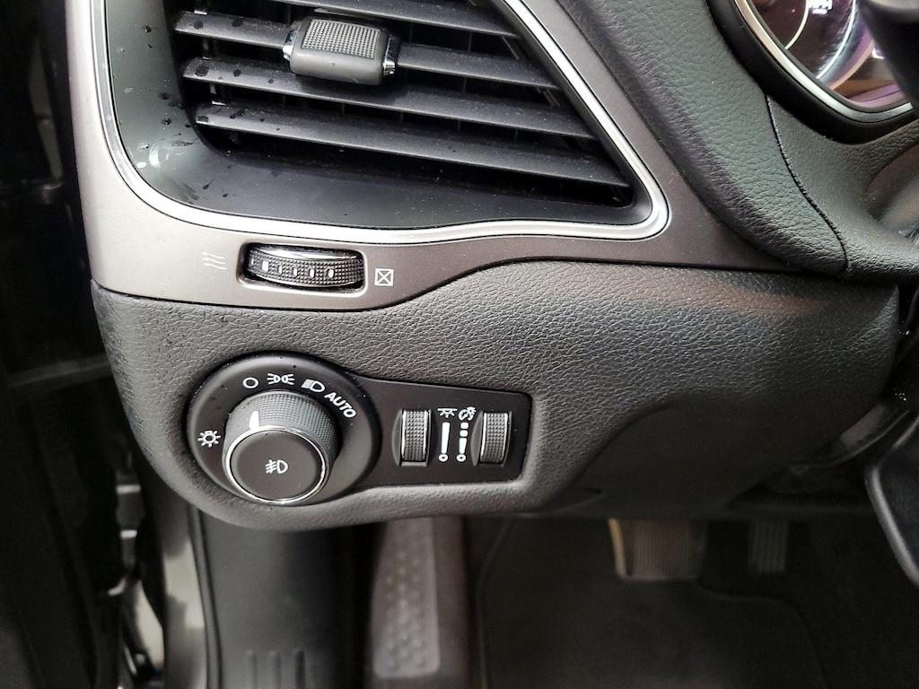 used 2019 Jeep Cherokee car, priced at $17,998