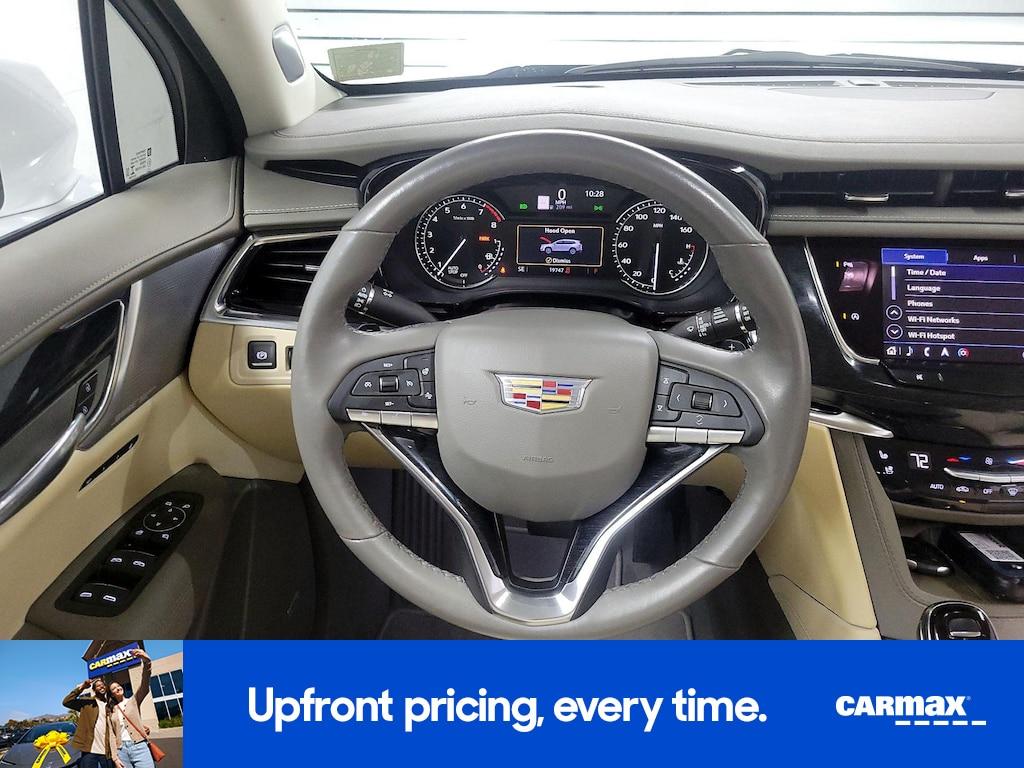used 2023 Cadillac XT6 car, priced at $40,998