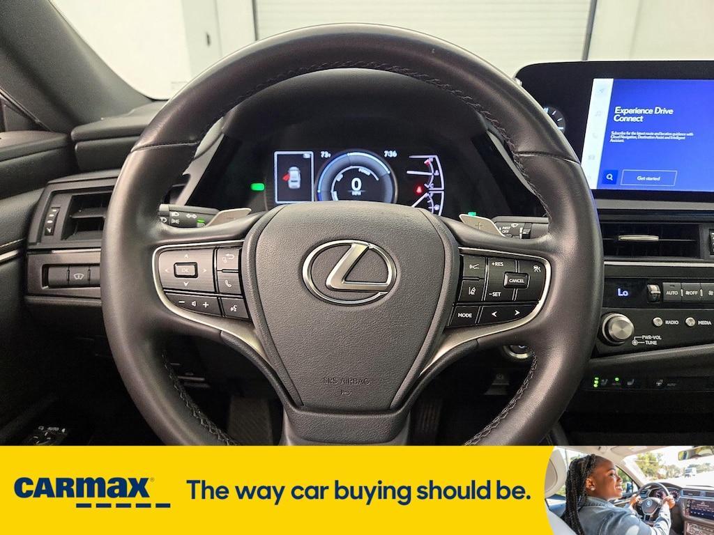 used 2024 Lexus ES 300h car, priced at $40,998