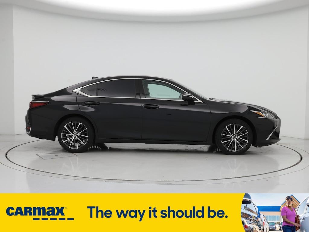used 2024 Lexus ES 300h car, priced at $40,998