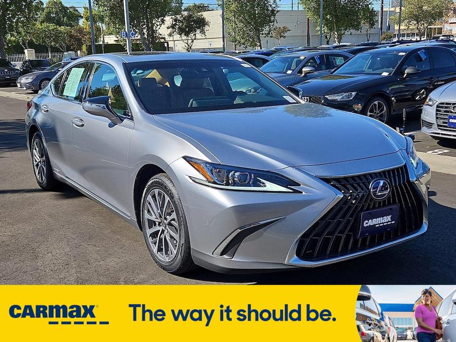 used 2022 Lexus ES 300h car, priced at $34,998