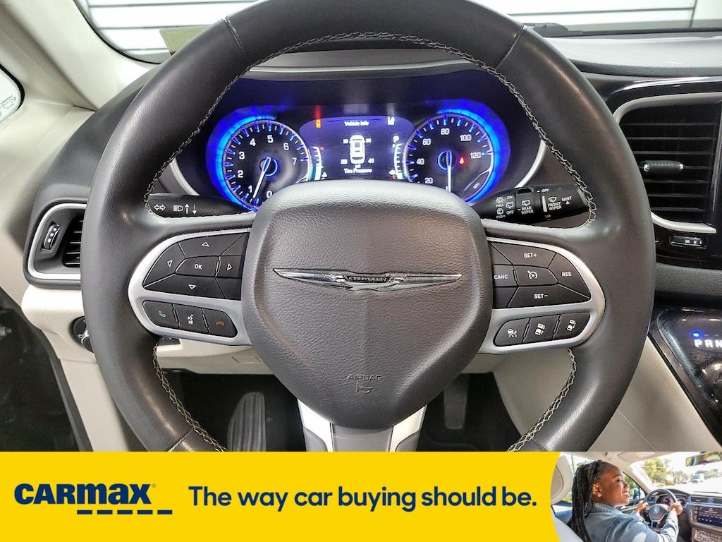 used 2023 Chrysler Pacifica car, priced at $26,998