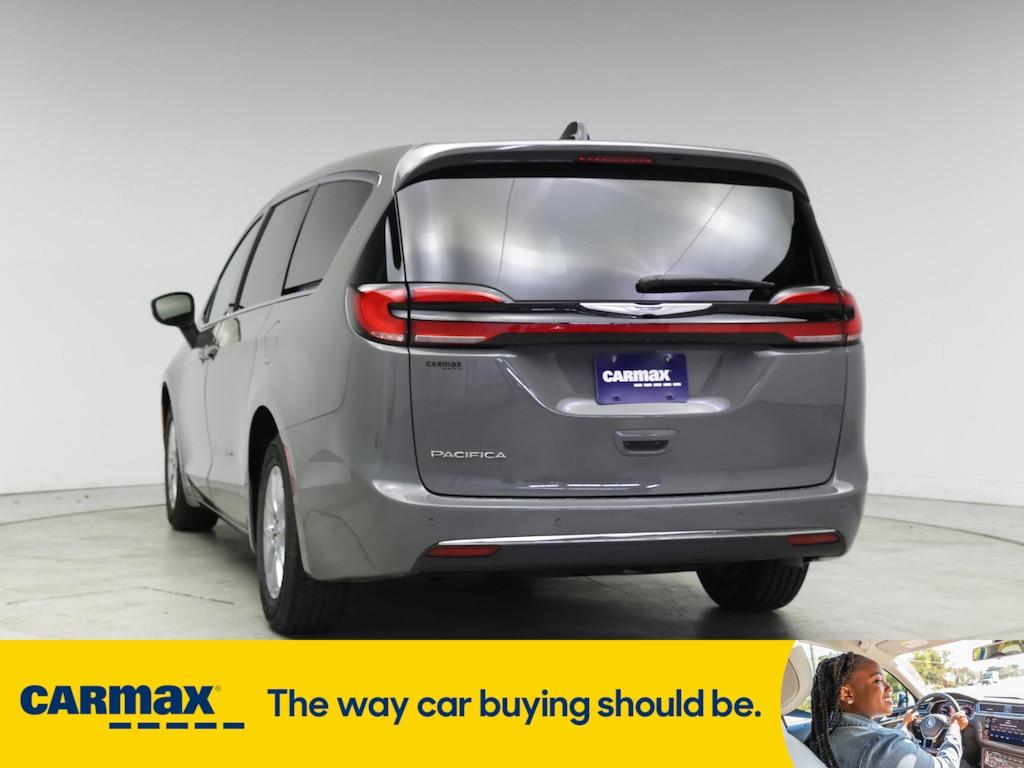 used 2023 Chrysler Pacifica car, priced at $26,998