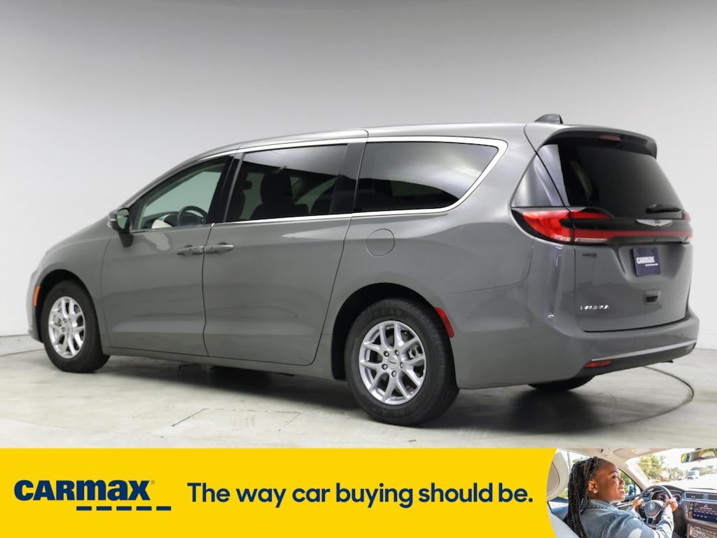 used 2023 Chrysler Pacifica car, priced at $26,998