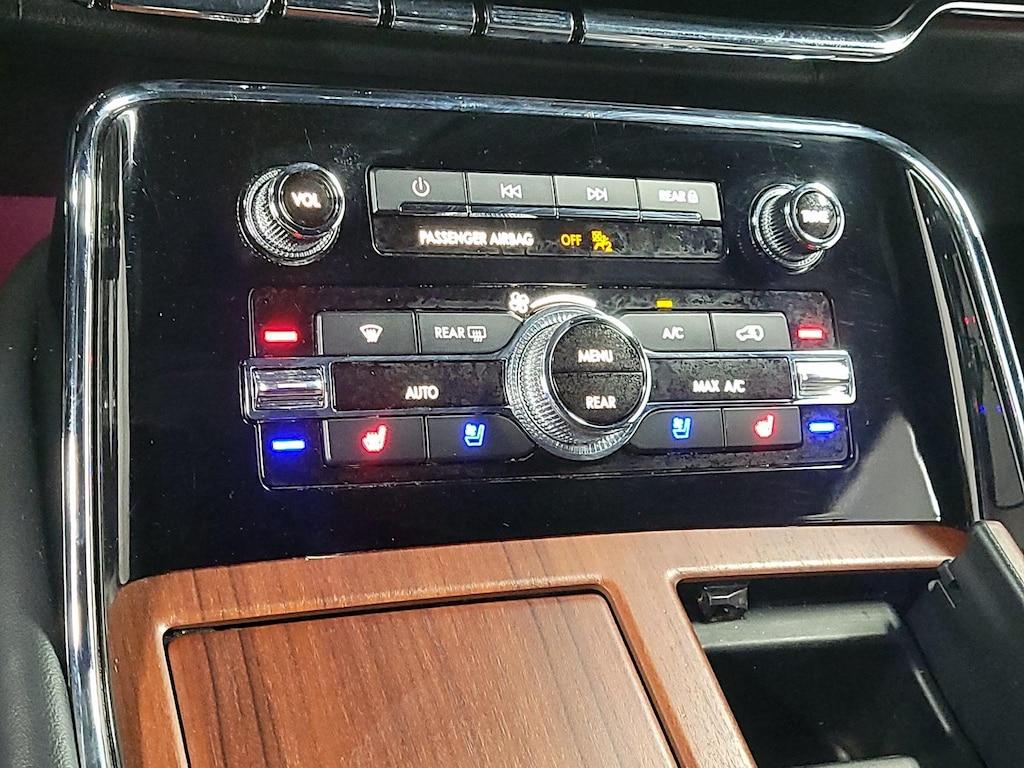 used 2022 Lincoln Navigator car, priced at $42,998