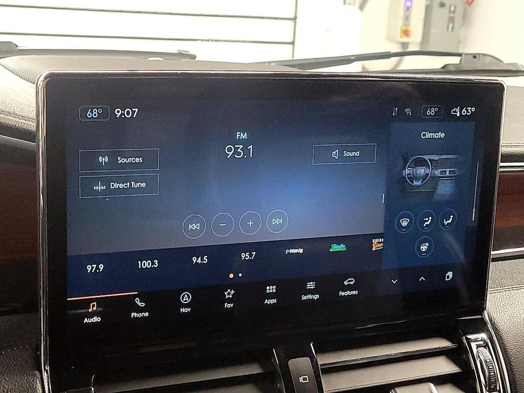 used 2022 Lincoln Navigator car, priced at $42,998