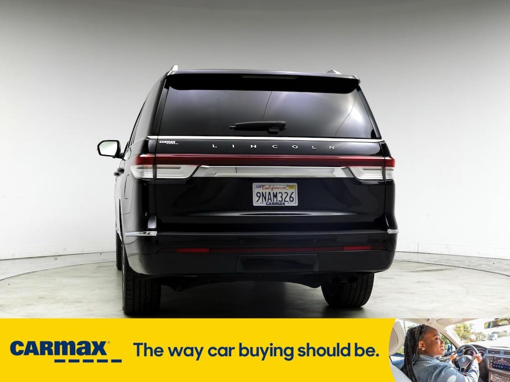 used 2022 Lincoln Navigator car, priced at $42,998