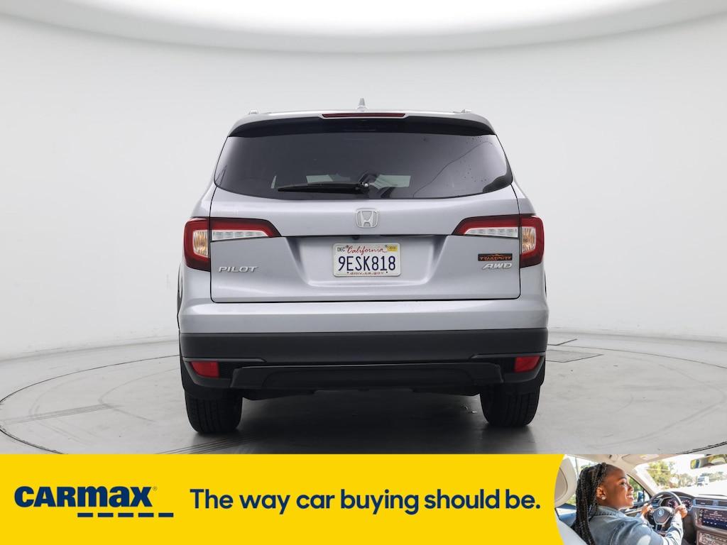 used 2022 Honda Pilot car, priced at $36,998