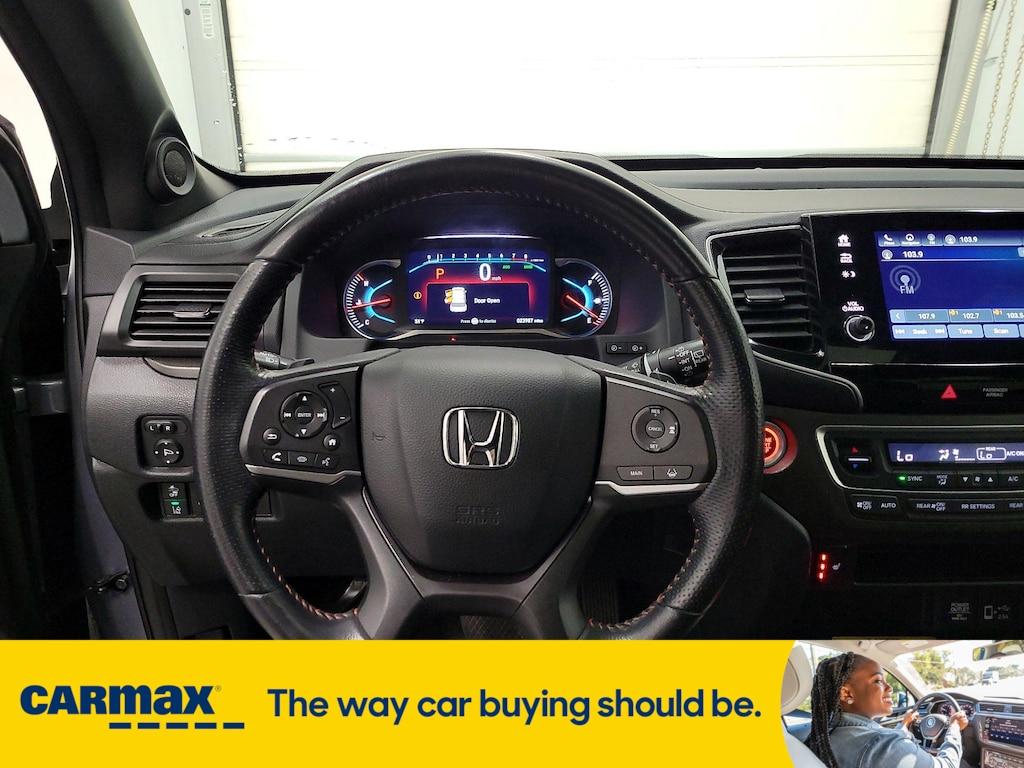 used 2022 Honda Pilot car, priced at $36,998