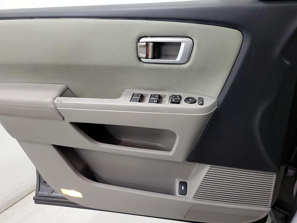 used 2014 Honda Pilot car, priced at $15,998