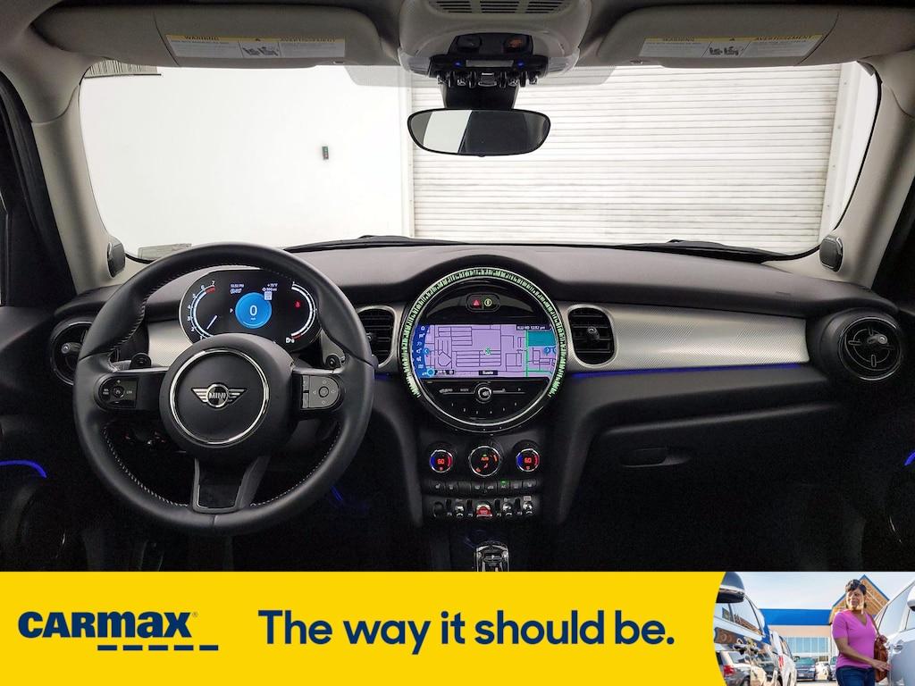 used 2022 MINI Hardtop car, priced at $24,998