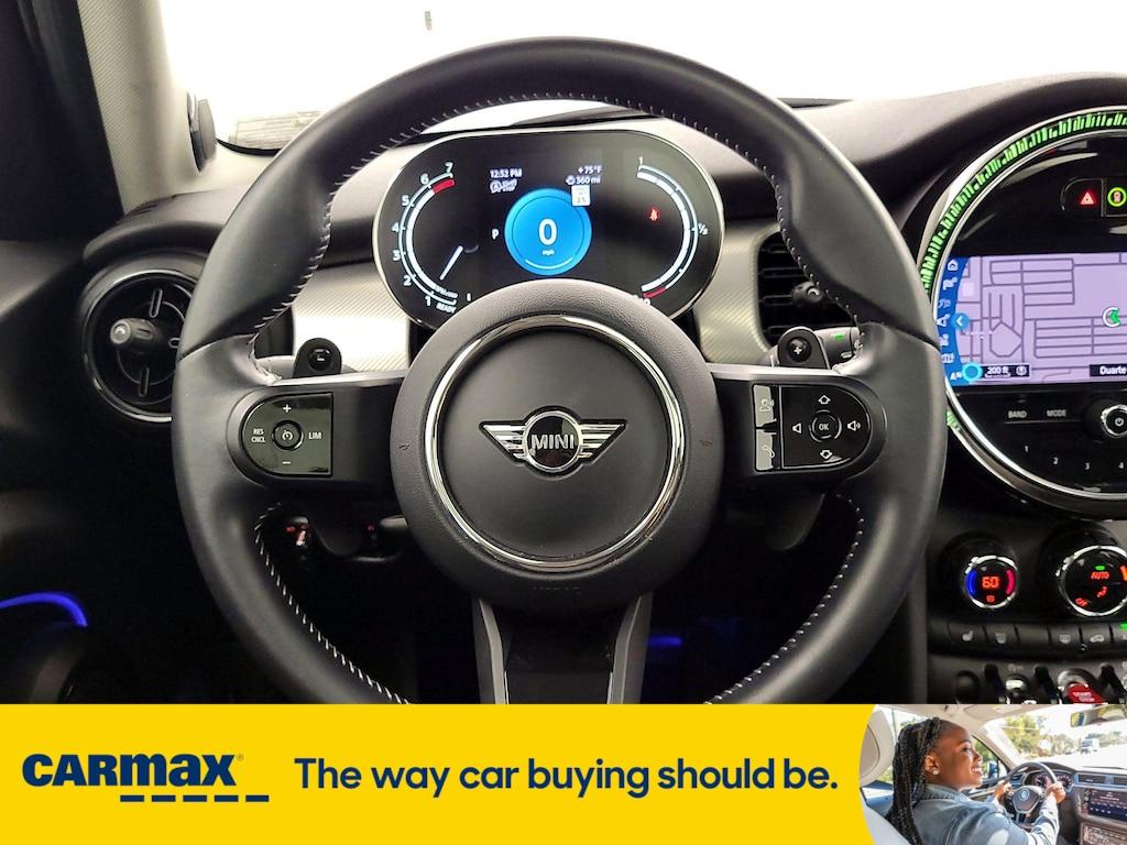used 2022 MINI Hardtop car, priced at $24,998