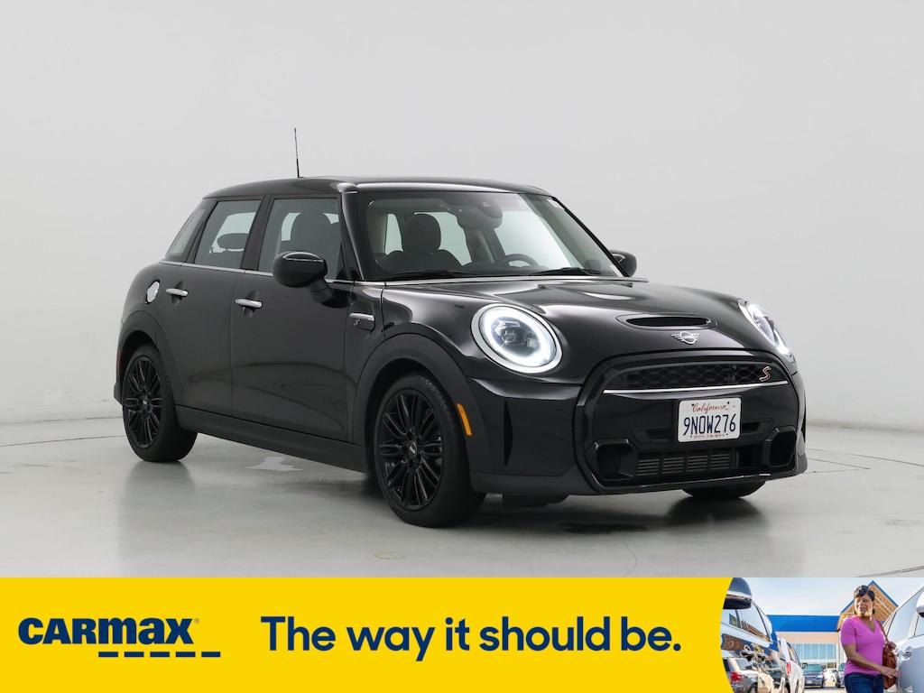 used 2022 MINI Hardtop car, priced at $24,998