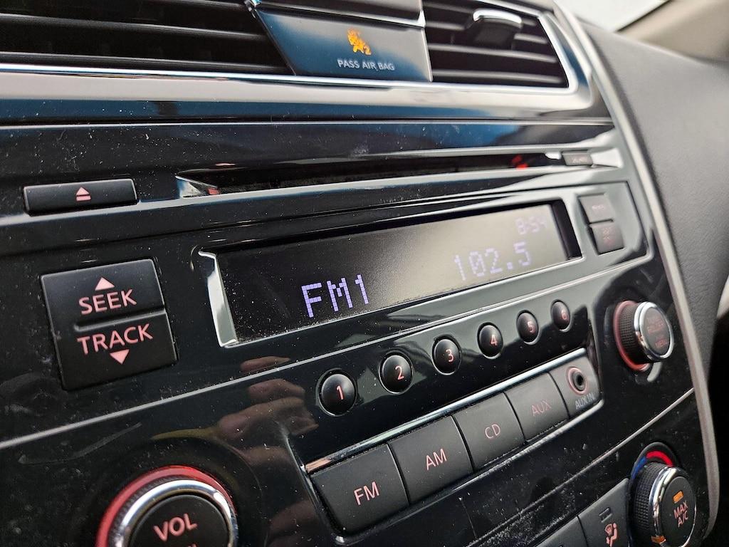 used 2014 Nissan Altima car, priced at $12,998