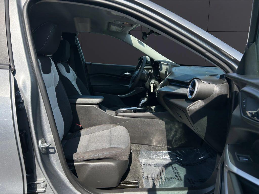 used 2024 Chevrolet Trax car, priced at $19,999