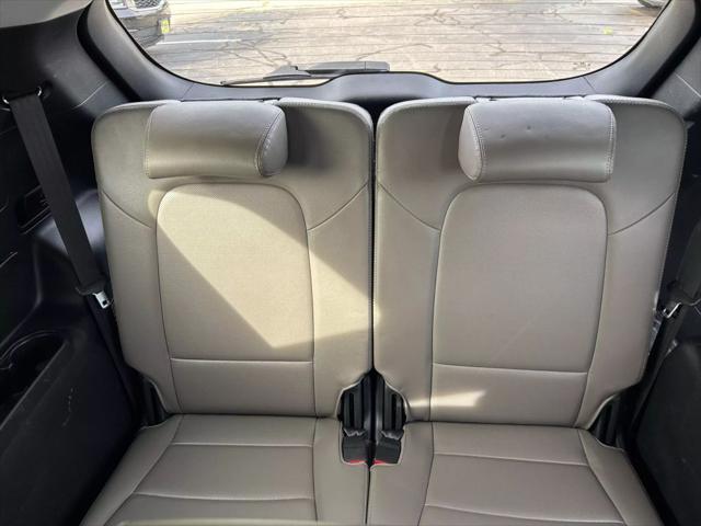 used 2018 Hyundai Santa Fe car, priced at $13,999