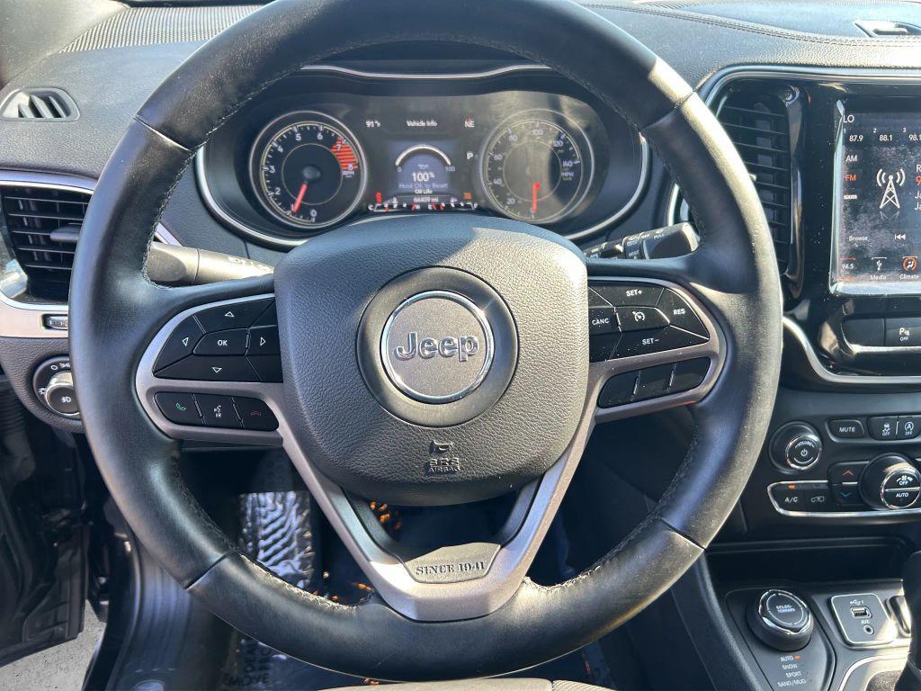 used 2019 Jeep Cherokee car, priced at $18,499