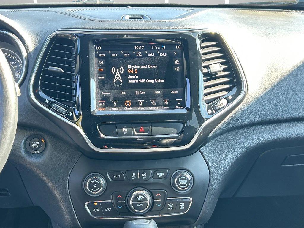 used 2019 Jeep Cherokee car, priced at $18,499