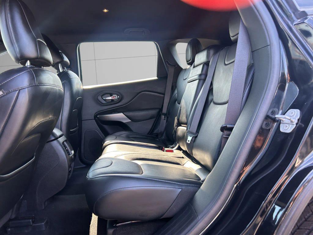 used 2019 Jeep Cherokee car, priced at $18,499