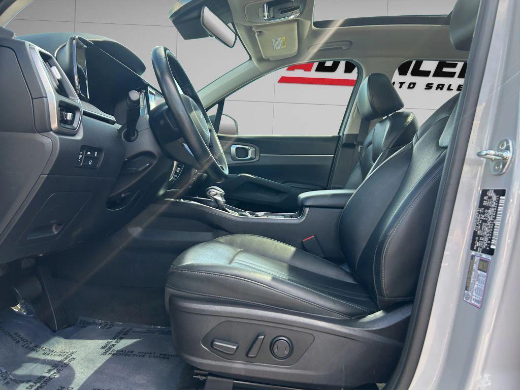 used 2022 Kia Sorento car, priced at $26,799