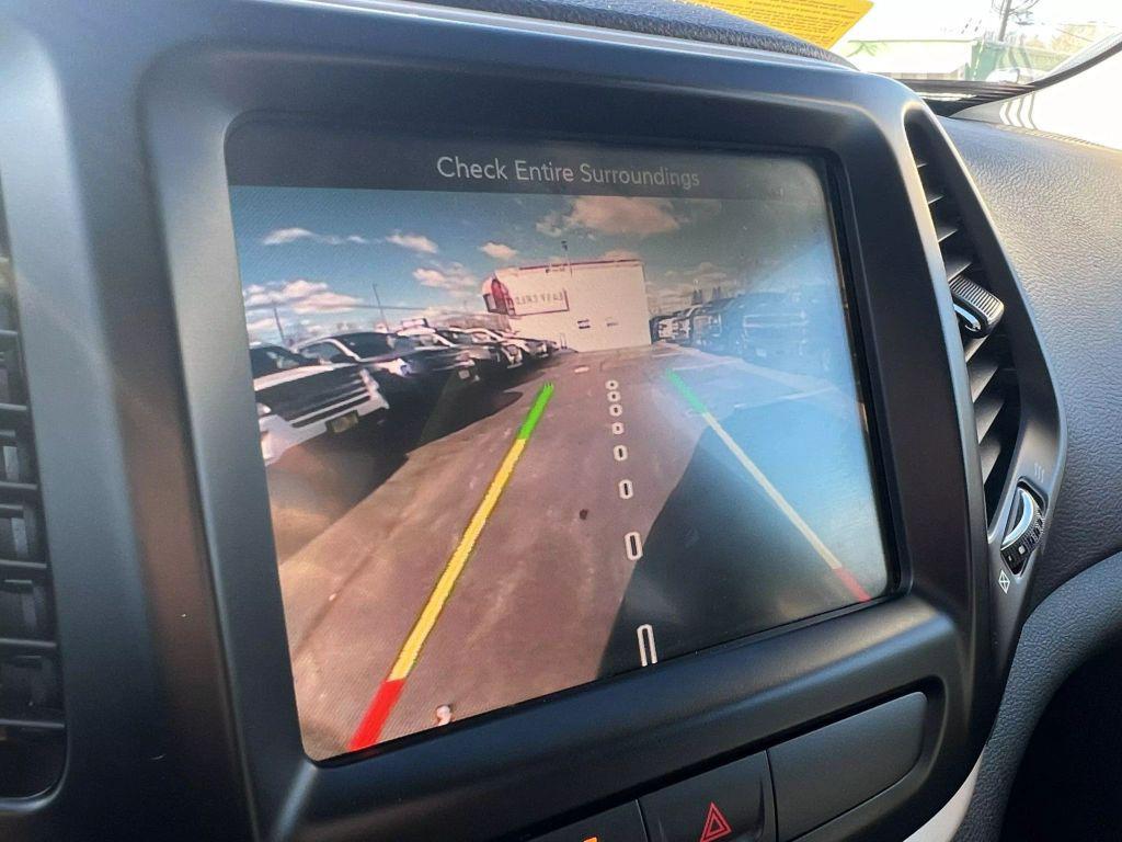 used 2018 Jeep Cherokee car, priced at $14,699