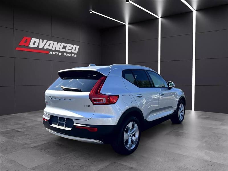 used 2019 Volvo XC40 car, priced at $18,199