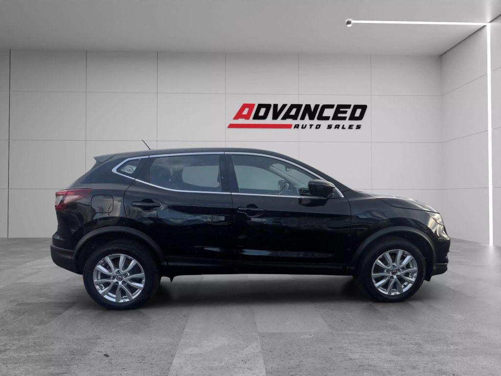 used 2021 Nissan Rogue Sport car, priced at $14,999