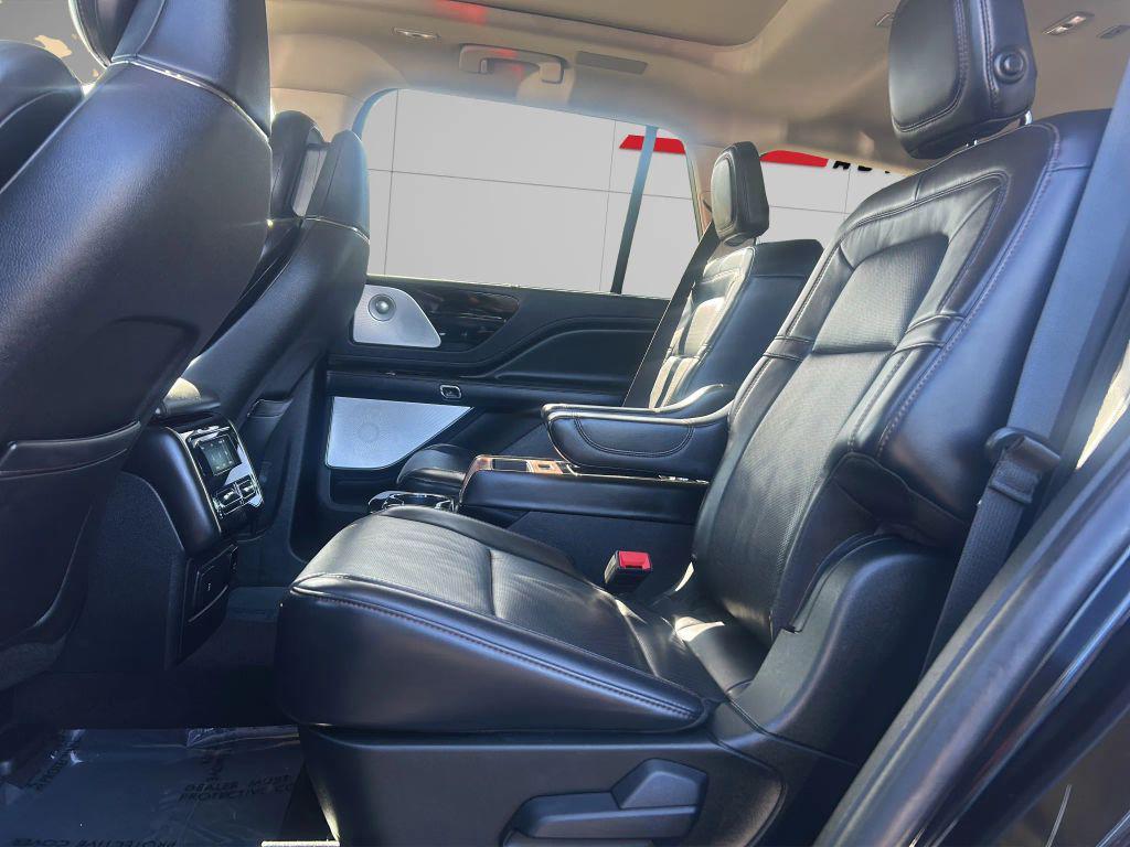 used 2020 Lincoln Aviator car, priced at $28,999