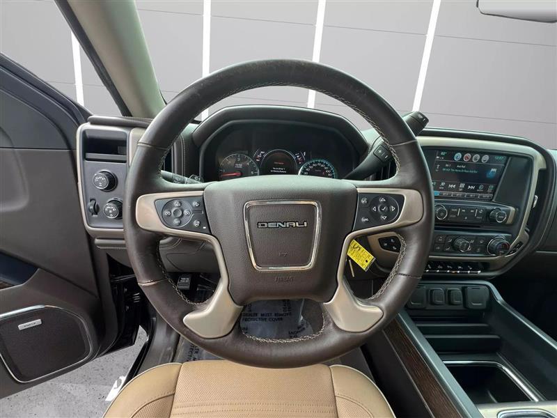 used 2018 GMC Sierra 1500 car, priced at $32,899