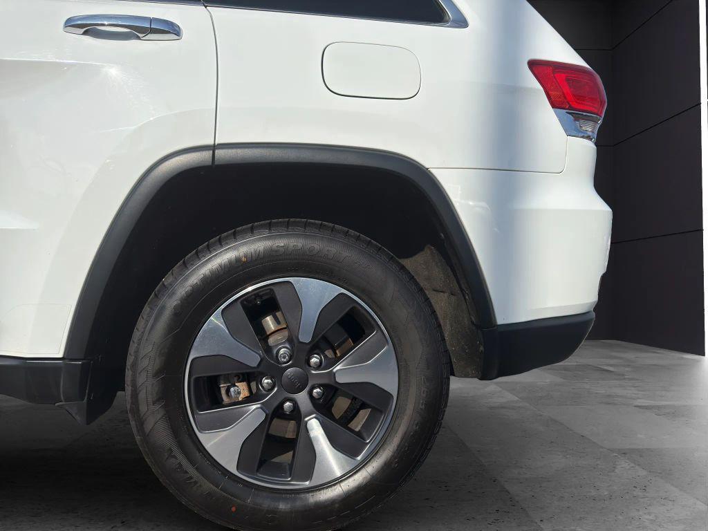 used 2017 Jeep Grand Cherokee car, priced at $14,999