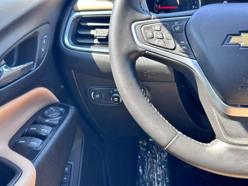 used 2022 Chevrolet Equinox car, priced at $20,999