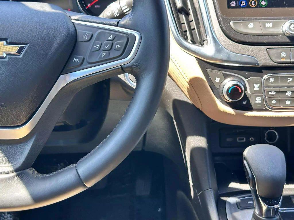 used 2022 Chevrolet Equinox car, priced at $20,999