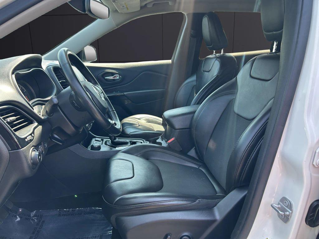 used 2019 Jeep Cherokee car, priced at $14,999