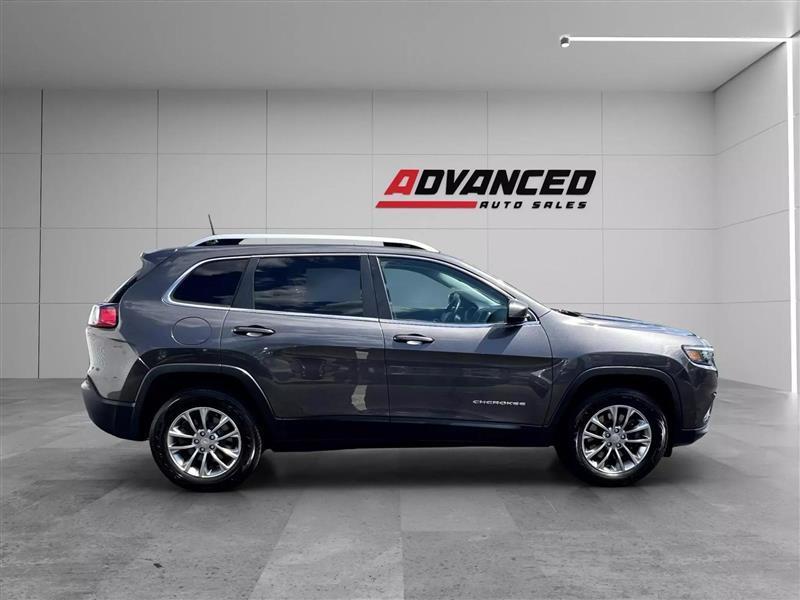 used 2019 Jeep Cherokee car, priced at $16,799