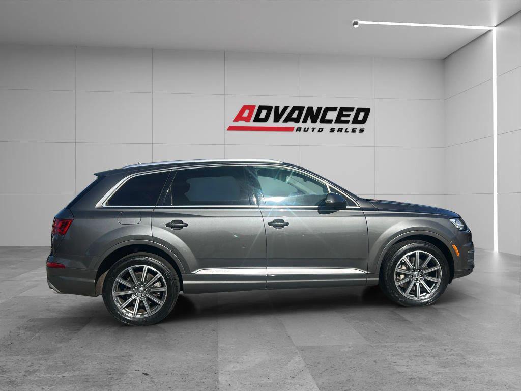 used 2018 Audi Q7 car, priced at $19,799