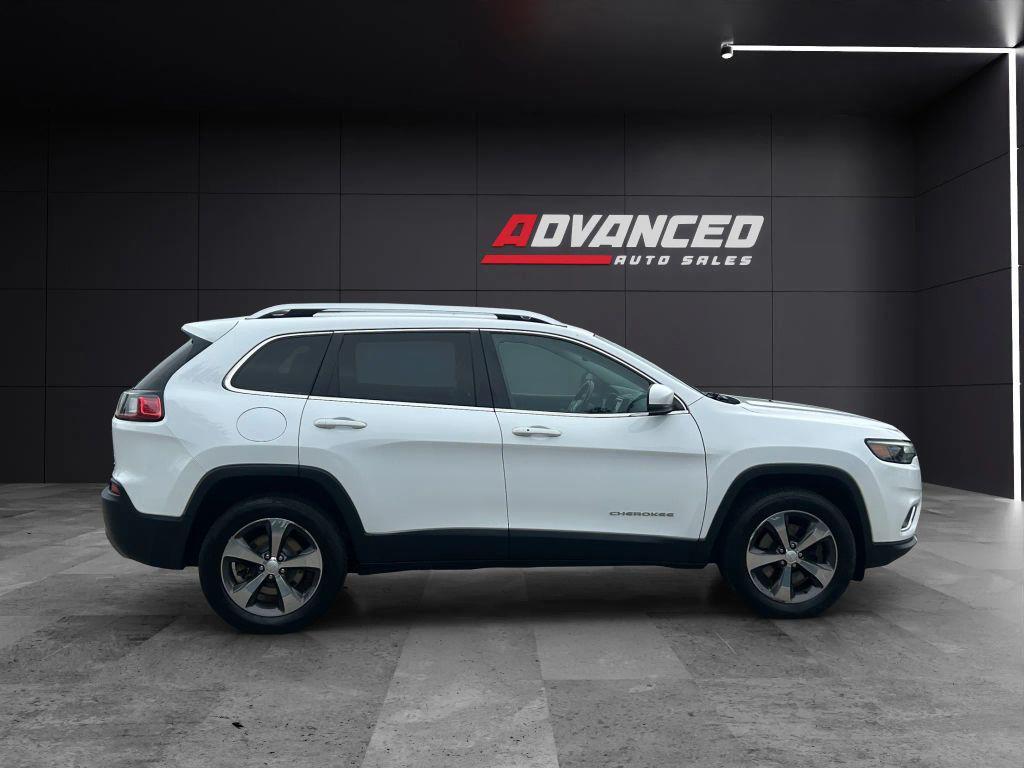used 2019 Jeep Cherokee car, priced at $17,499