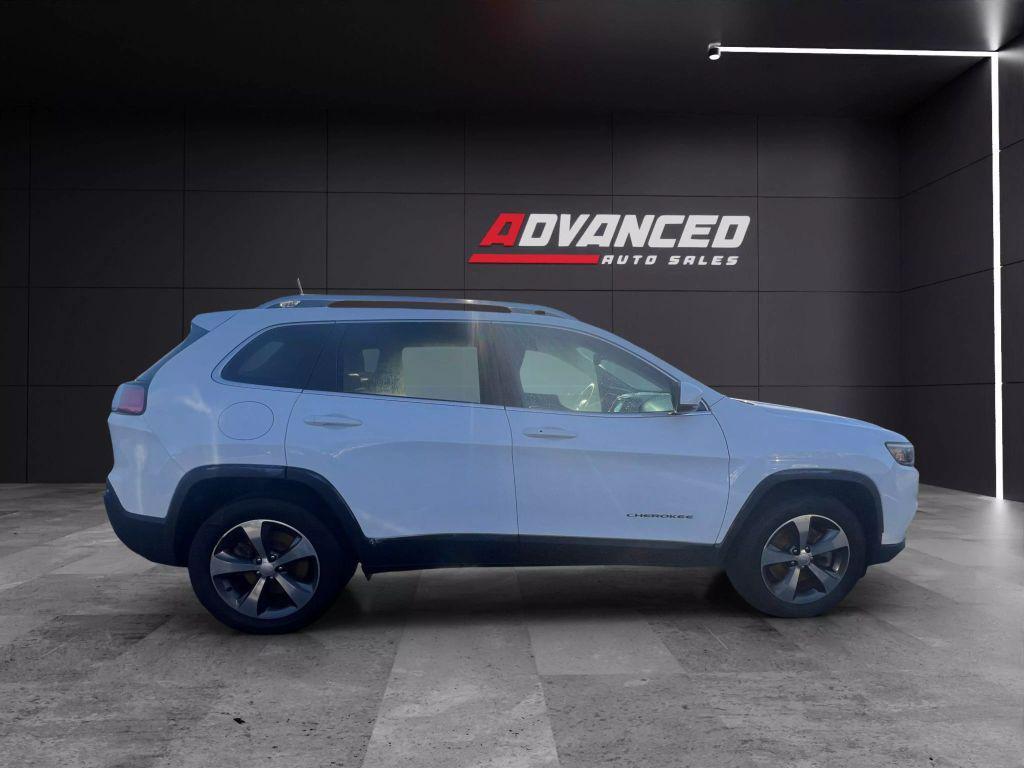 used 2019 Jeep Cherokee car, priced at $14,299