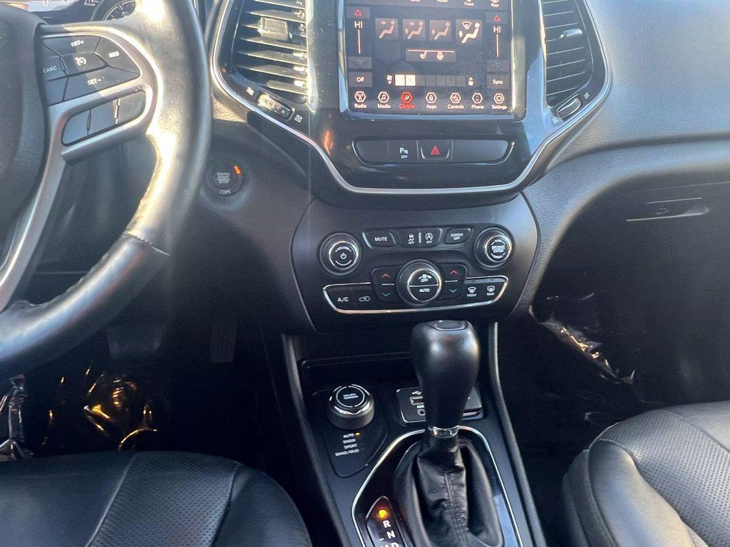 used 2019 Jeep Cherokee car, priced at $14,299