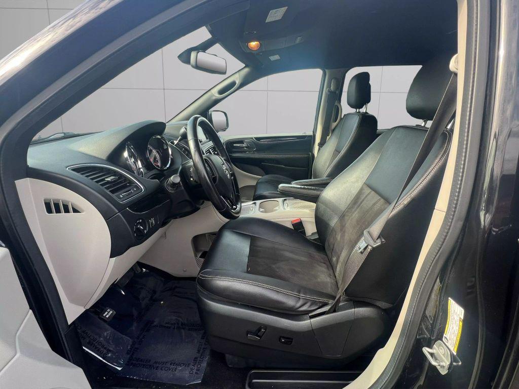 used 2020 Dodge Grand Caravan car, priced at $13,999