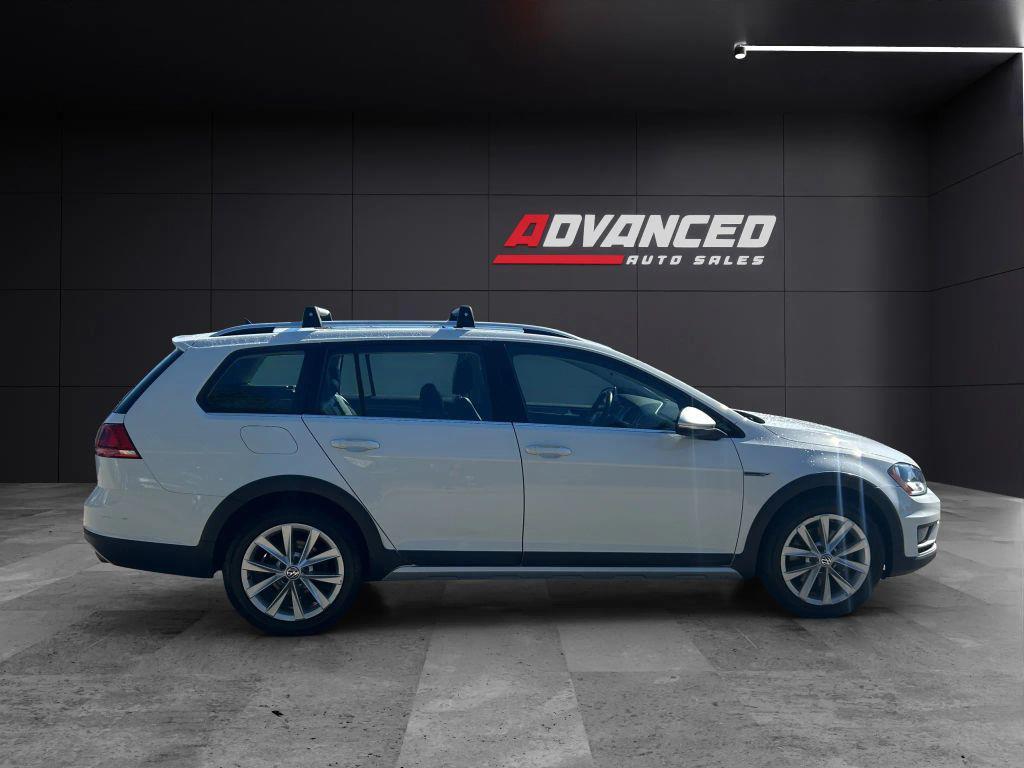 used 2017 Volkswagen Golf Alltrack car, priced at $14,799