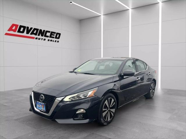 used 2019 Nissan Altima car, priced at $17,999