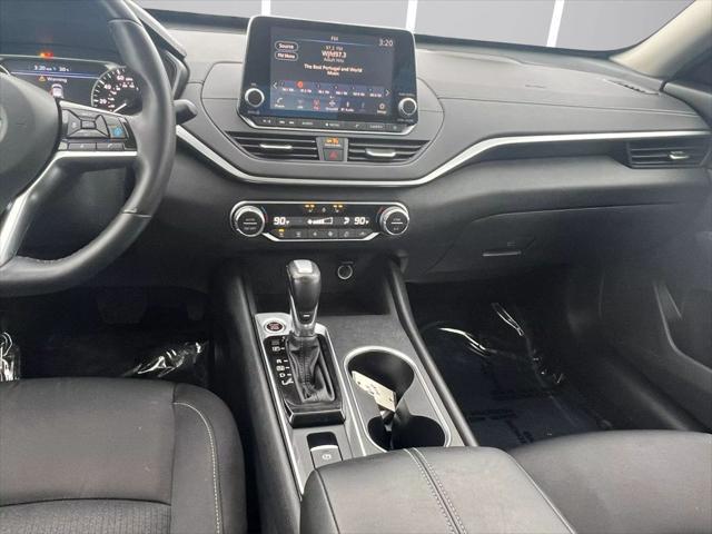used 2019 Nissan Altima car, priced at $17,999