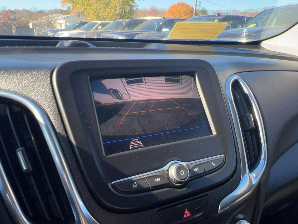 used 2021 Chevrolet Equinox car, priced at $18,199