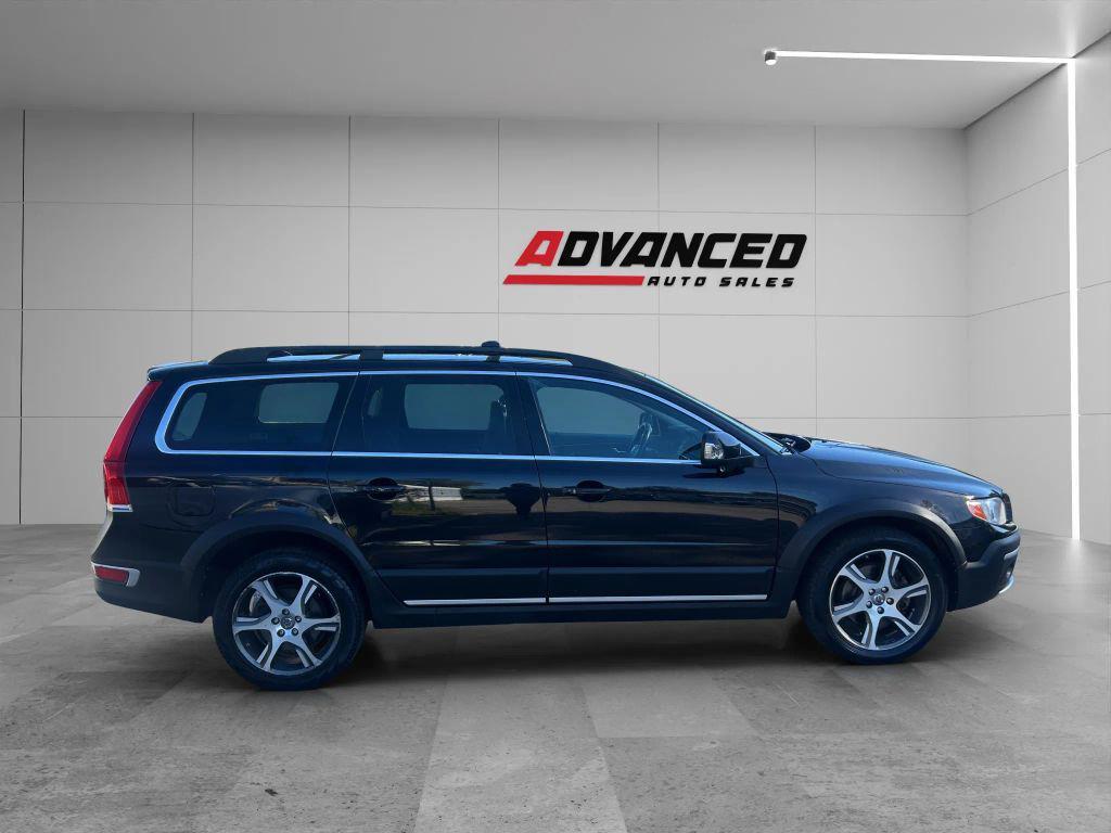 used 2015 Volvo XC70 car, priced at $13,999